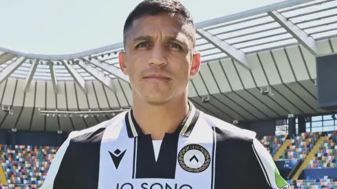 El técnico de Udinese sorprendió con una revelación sobre Alexis Sánchez.