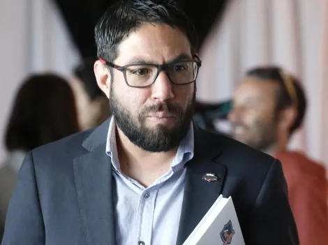 Piden a Camacho fuera: recrudece la guerra civil en el CSD Colo Colo