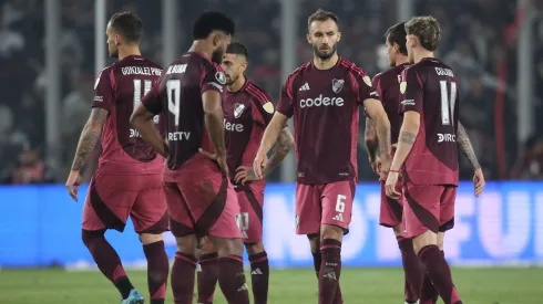 River juega contra Boca y piensa en Colo Colo