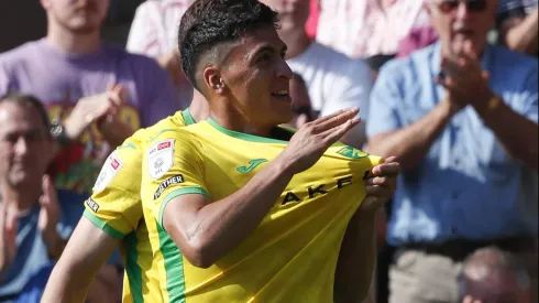 Marcelino Núñez volvió a marcar por el Norwich después de su desastroso paso por Chile.