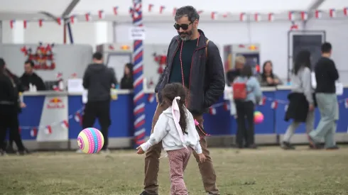 Familias celebran en las fondas