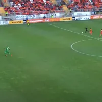 \'¿Qué hace en la mitad de la cancha?\': la furia de ex Cobreloa por golazo de Pato Rubio