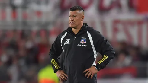 Jorge Almirón tiene contrato en Colo Colo.