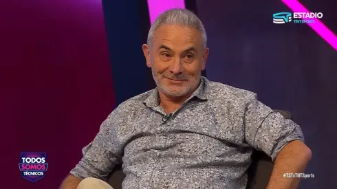 Juvenal Olmos habló de su experiencia en La Roja.