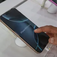 Tiendas del Cyber Monday 2024 que tienen el nuevo iPhone 16 disponible para comprar en Chile