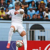 ¿Los quieren bajar? El brutal codazo de Maxi Guerrero en la U que pasó desapercibido