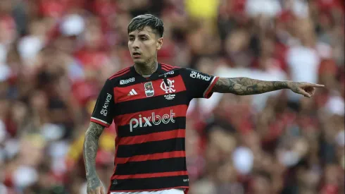 Pulgar recibió un tirón de orejas de su nuevo DT