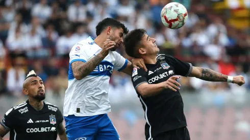 Daniel González y Guillermo Paiva en el último partido entre Universidad Católica y Colo Colo, en la primera rueda del Campeonato Nacional 2024.