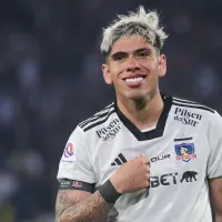 Al ritmo de Jere Klein: Carlitos Palacios sigue con la fiesta en Colo Colo tras derrotar a la UC