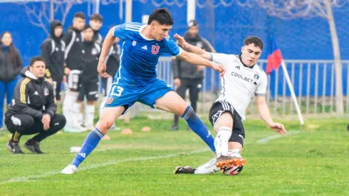 Marco Oroná en acción ante Colo Colo.