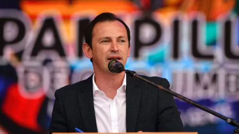 El también exfutbolista busca la reelección luego de ganar la alcaldía en 2021.