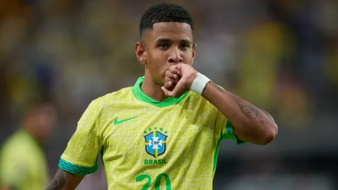 Savinho apunta a ser titular ante la Roja en Santiago.