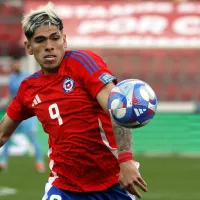 Carlos Palacios lidera a Chile: la linda ilustración de la Conmebol por las Eliminatorias