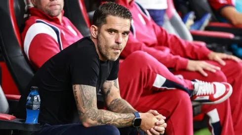 Fernando Gago abandonó Chivas para ir a Boca Juniors