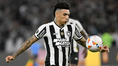 Igor Jesús será titular contra Chile