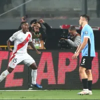 Perú celebró sobre la hora ante una Uruguay que deja crecer las dudas en las Eliminatorias: ¡La Roja queda última!
