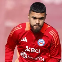 La razón que deja a Paulo Díaz entre los suplentes de la Roja para jugar contra Colombia