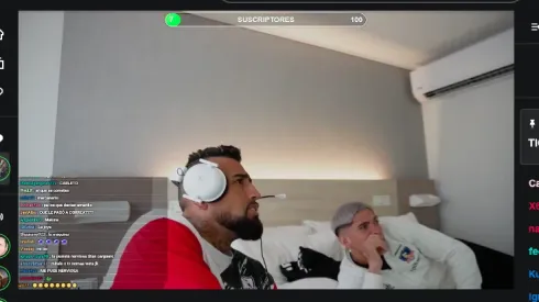 Vidal y Palacios siguieron viendo el partido de Chile vs Colombia