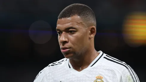 Mbappé no lo pasa bien.