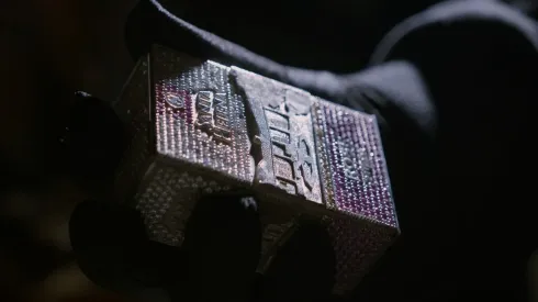 Santa Helena celebra el lanzamiento de su nueva línea Rosé con iconica pieza.