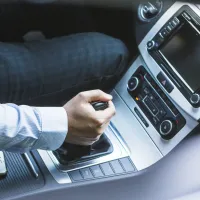 Autos automáticos se posicionan como la opción preferida en autos usados