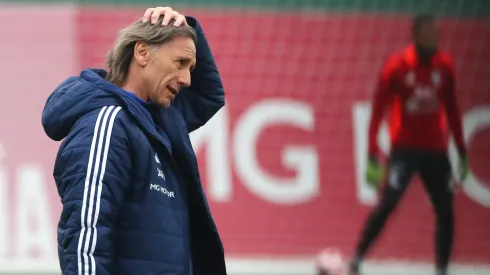 Ricardo Gareca está muy cuestionado.