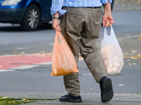 ¿Hoy están abiertos los supermercados?