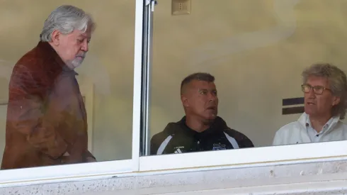 Jorge Almirón es apuntado.