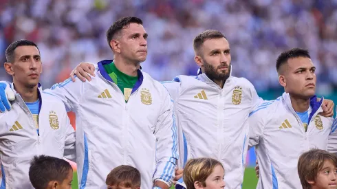 Danilo Díaz eligió a Dibu Martínez y Lautaro Martínez entre los mejores del mundo