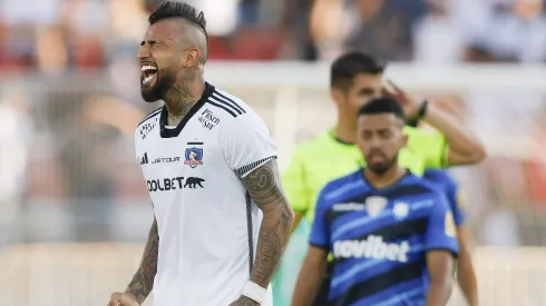 Arturo Vidal disparó contra Huachipato y la U por la denuncia a Jorge Almirón.