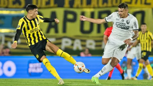 Peñarol no pudo dar con el milagro tras el 5-0 en contra de la ida.