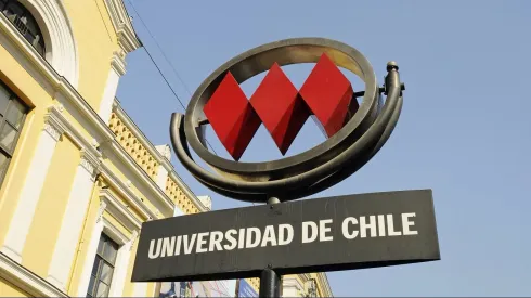 Metro estación Universidad de Chile