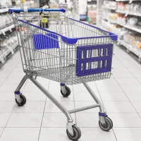 ¿Están abiertos los supermercados? Horarios en días feriados