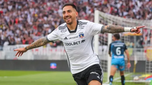 Javier Correa abrió la cuenta para Colo Colo.
