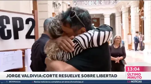 El momento vivido tras saberse que Jorge Valdivia saldrá de la cárcel.