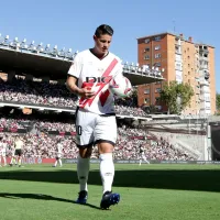 ¿Ahora sí, Colo Colo? James Rodríguez dejaría España y podría volver a ilusionar a Arturo Vidal