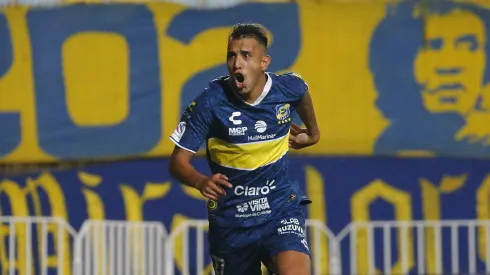 Rodrigo Contreras suma 16 goles en el torneo.