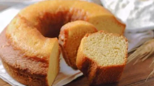 Conoce como preparar fácilmente un queque.