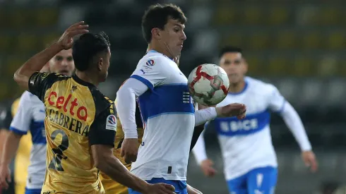 Bruno Cabrera y Gonzalo Tapia en Universidad Católica vs Coquimbo Unido, en la fecha 15 del Campeonato Nacional 2024.