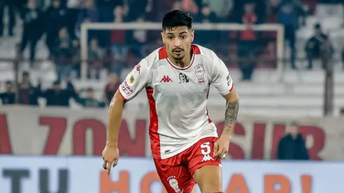 Alarcón ingresó en el duelo contra Independiente.