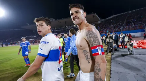 ¿Era un palo? La UC hizo enojar a los hinchas de la U