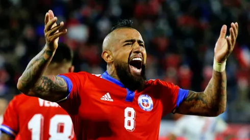 Vidal regresa para ser titular en la Roja.
