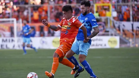 Tomás Roco en acción ante Universidad Católica.