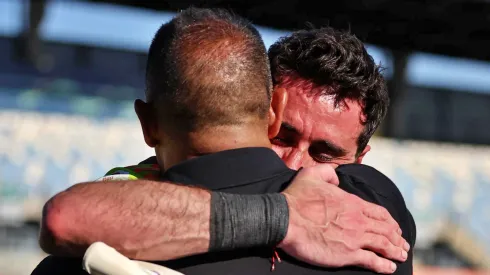 El Tuto de Paul levantó la Supercopa como capitán.