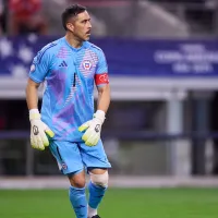 ¿A Colo Colo? Revelan que Claudio Bravo se aburrió del retiro y quiere volver a jugar