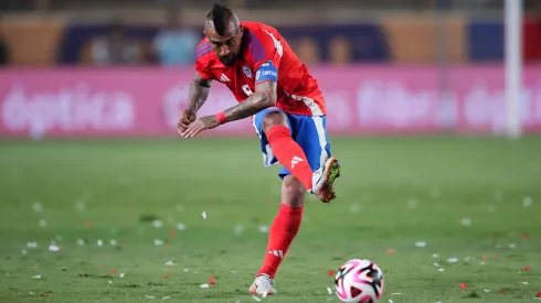 Vidal fue titular en Lima.