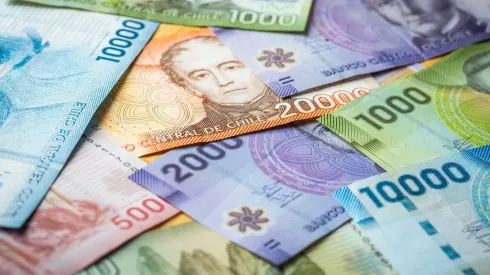 Bono a la mujer del Sence.