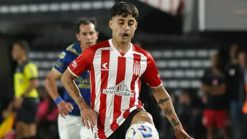 Altamirano sigue sumando minutos y es opción para la Roja