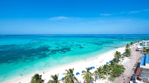 LATAM adelanta el Black Friday: más de 90 destinos nacionales