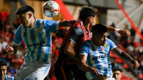 Magallanes y Deportes Limache empataron 1-1 en la ida y jugarán la vuelta en el Estadio Municipal de San Bernardo.